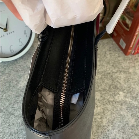 Kate Soadr Janie Medium Tote - Picture 5 of 8